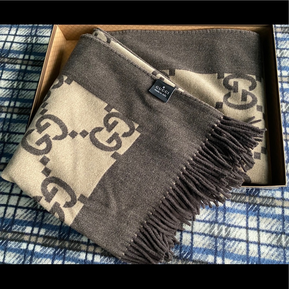 GG (Gucci) Throw Blanket